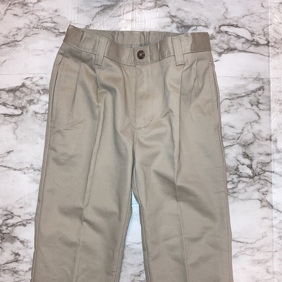 Boys Chaps khaki pants - Picture 2 of 3